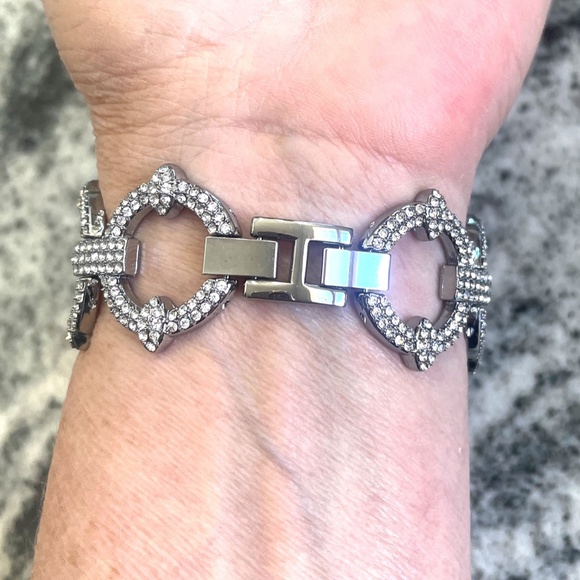 Apple Watch case and Apple Watch band various sizes available - Picture 7 of 11